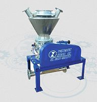 Chemical product feeding unit ZRU conveyingfor the petrochemical industryfor the pharmaceutical industry