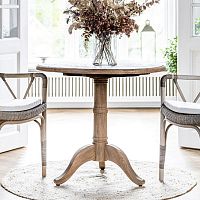 Traditional table Michelteakwooden baseround