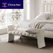 Traditional upholstered bench RICHARDleatherwooden