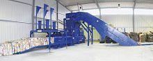 Horizontal baling press top-loadingchannelfor cardboard