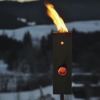 Floor-mounted garden torch SPEKTAKULUM