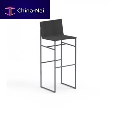 Contemporary bar chair Aindooroaksteel base