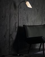 Floor-standing lamp PLIVERRbrassopalescent glasscontemporary