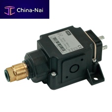 Piezoresistive pressure switch DSANCfor oil