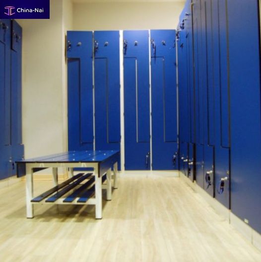 											Locker