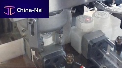 Pharmaceutical product screw capping machine TBlinearelectronically controlledfor plastic screw caps