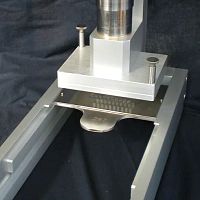 Manual deblistering machine DBMfor tabletsfor production