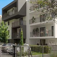 Galvanised steel railing myMIX®baroutdoorfor public space