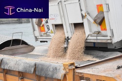 Bulk unloader mobile truck