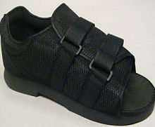 Rigid sole post-operative shoe DLX.1adult