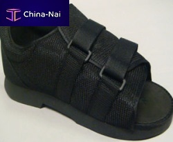Rigid sole post-operative shoe DLX.1adult