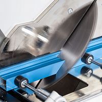 Saw cutting non-ferrous metalsferrous metals