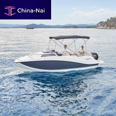 Outboard day cruiser Activ 555 Cabinopen6-person max.5-person max.