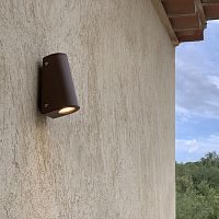 Contemporary wall light AP 05gardenpathwaypatio