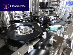 Automatic filling machine bottlecapping machinefor containers