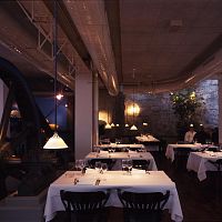 Halogen cable lighting YAYAHOlinearmetalindoor