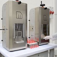 Pneumatic filler-capper FCSU-W 01601beveragefor the pharmaceutical industryfor food products