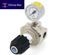 Gas pressure regulator BP 300for oxygenfor acetylenepropane