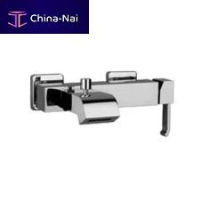 Bathtub mixer tap Q: 19..111 wall-mountedchromed metalbathroom