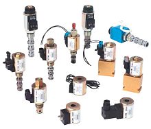 Solenoid-operated hydraulic directional control valve cartridge