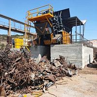 Inclined shear IS 1100electro-hydraulicfor scrap metalguillotine