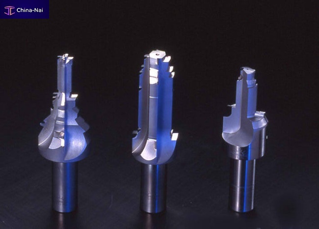 											Solid reamer