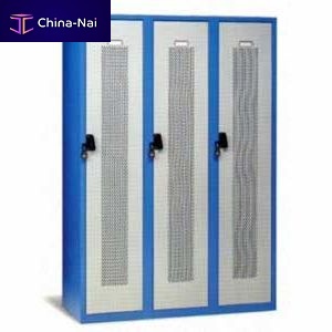 											Locker